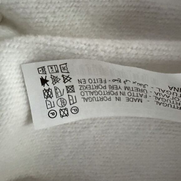 Zara white mid weight sweatshirt with text on front and back. NWOT M - Picture 15 of 15